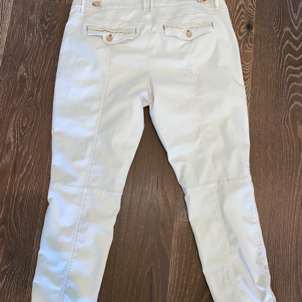 WHITE HOUSE BLACK MARKET pants
